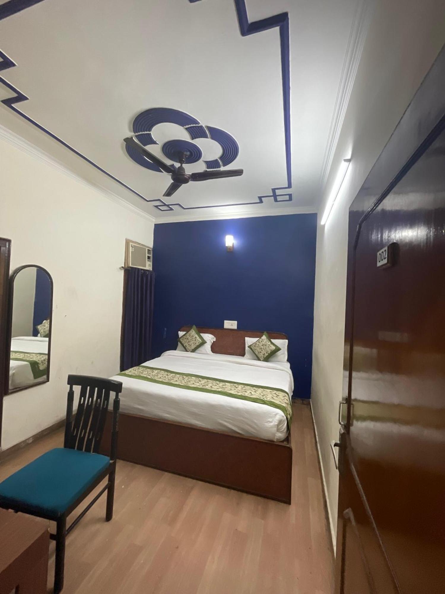 S R Plaza At Delhi Airport Hotell New Delhi Exteriör bild